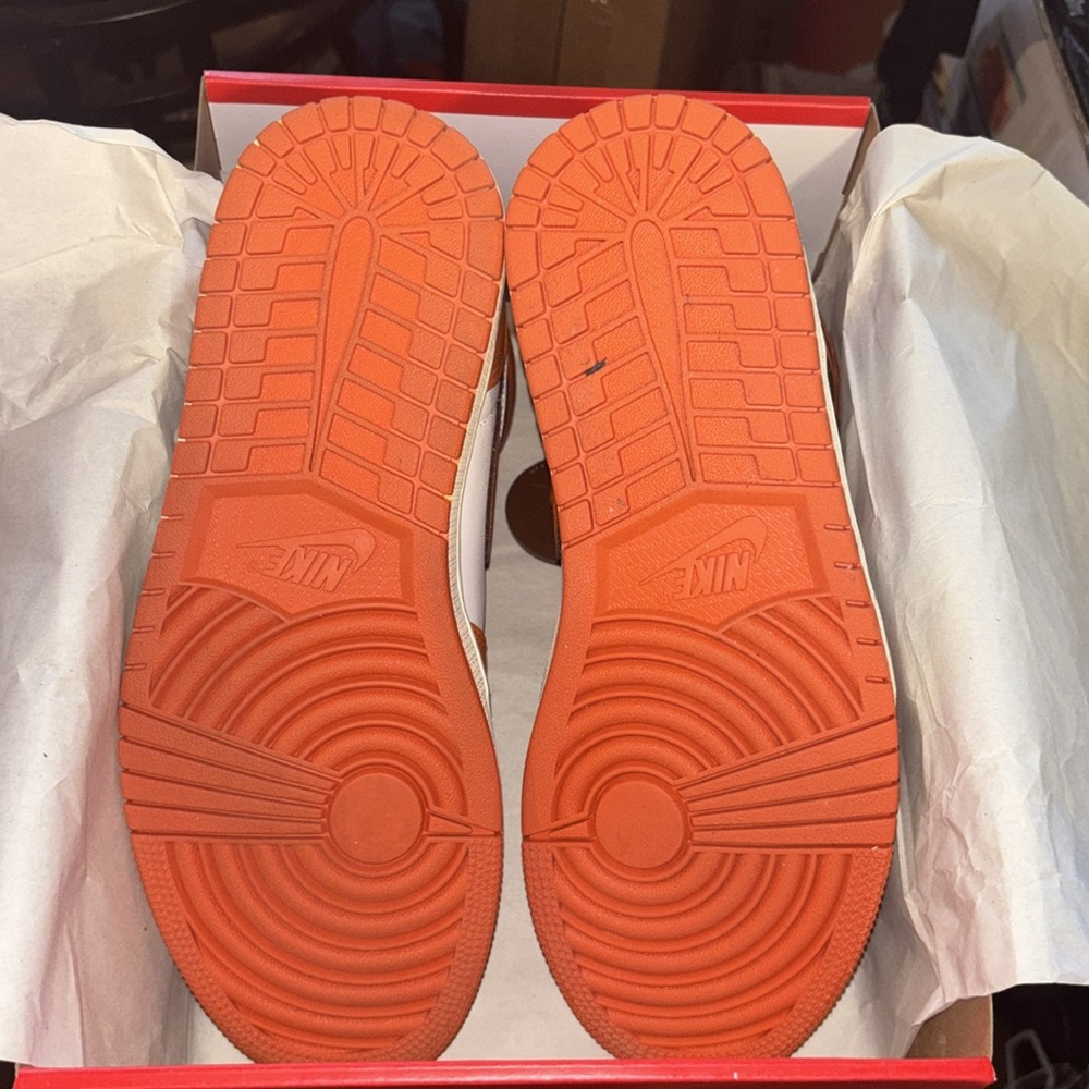 Jordan 1 Starfish - Picture 2 of 4